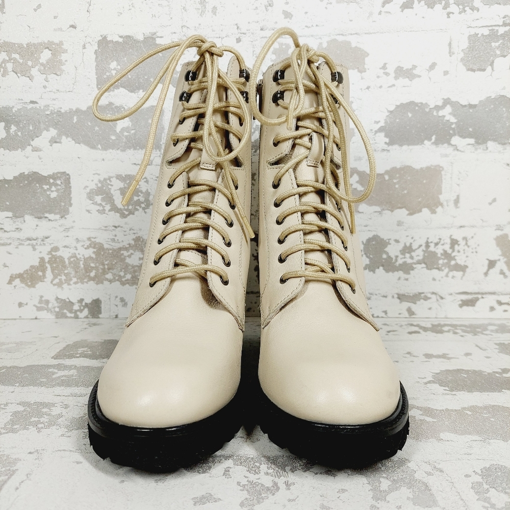 NEW Seychelles Womens Irresistible Off White Black Lace Up Ankle Boots O433 - Picture 3 of 11